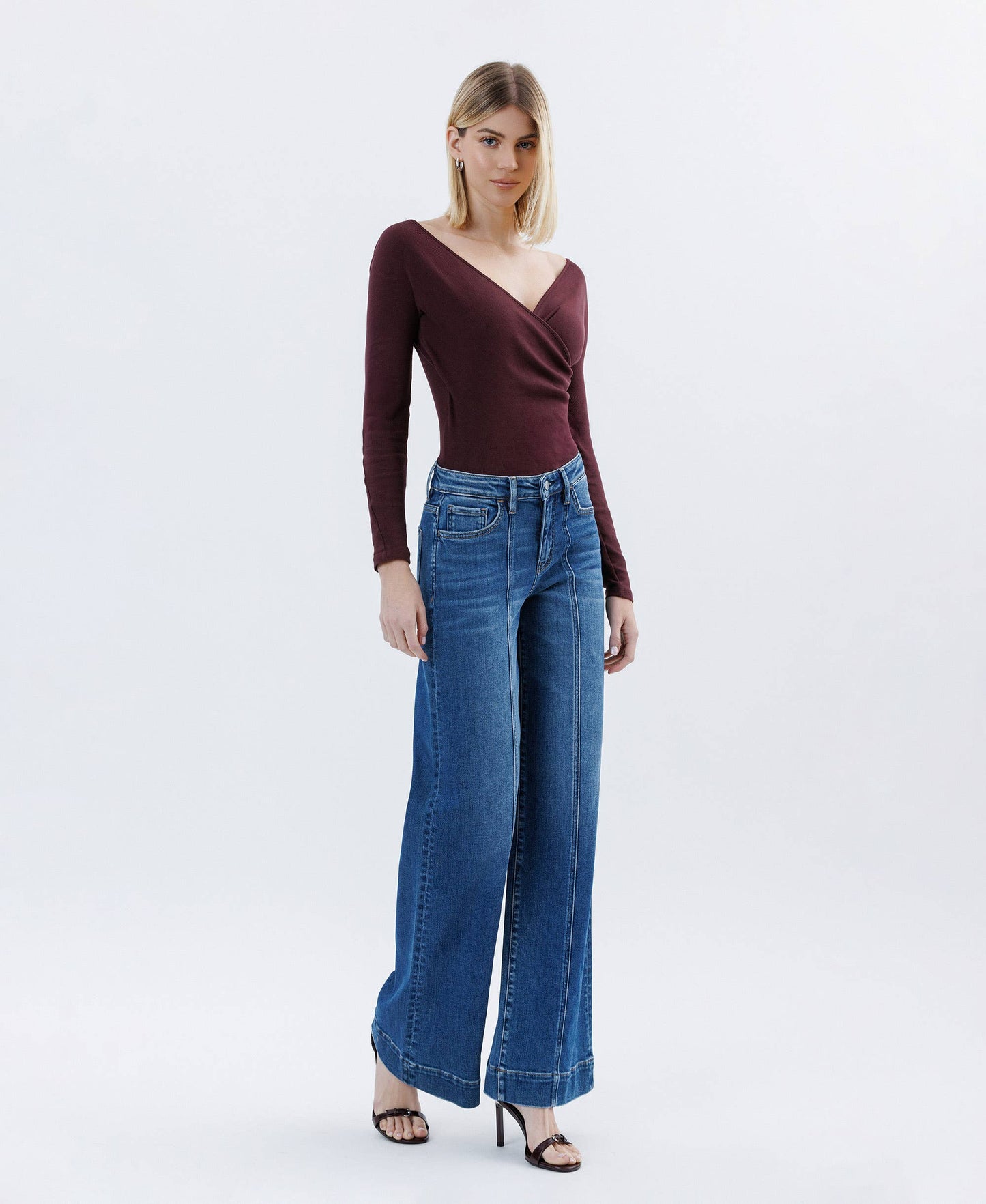 HIGH RISE TROUSER HEM EXTREME WIDE LEG JEANS F6014
