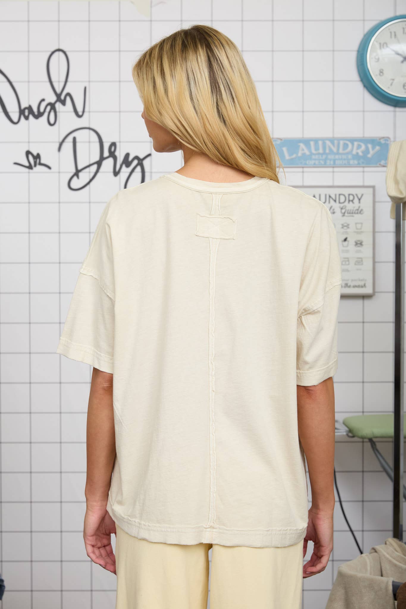 WASHED EXPOSED SEAM RELAXED KNIT T-SHIRT