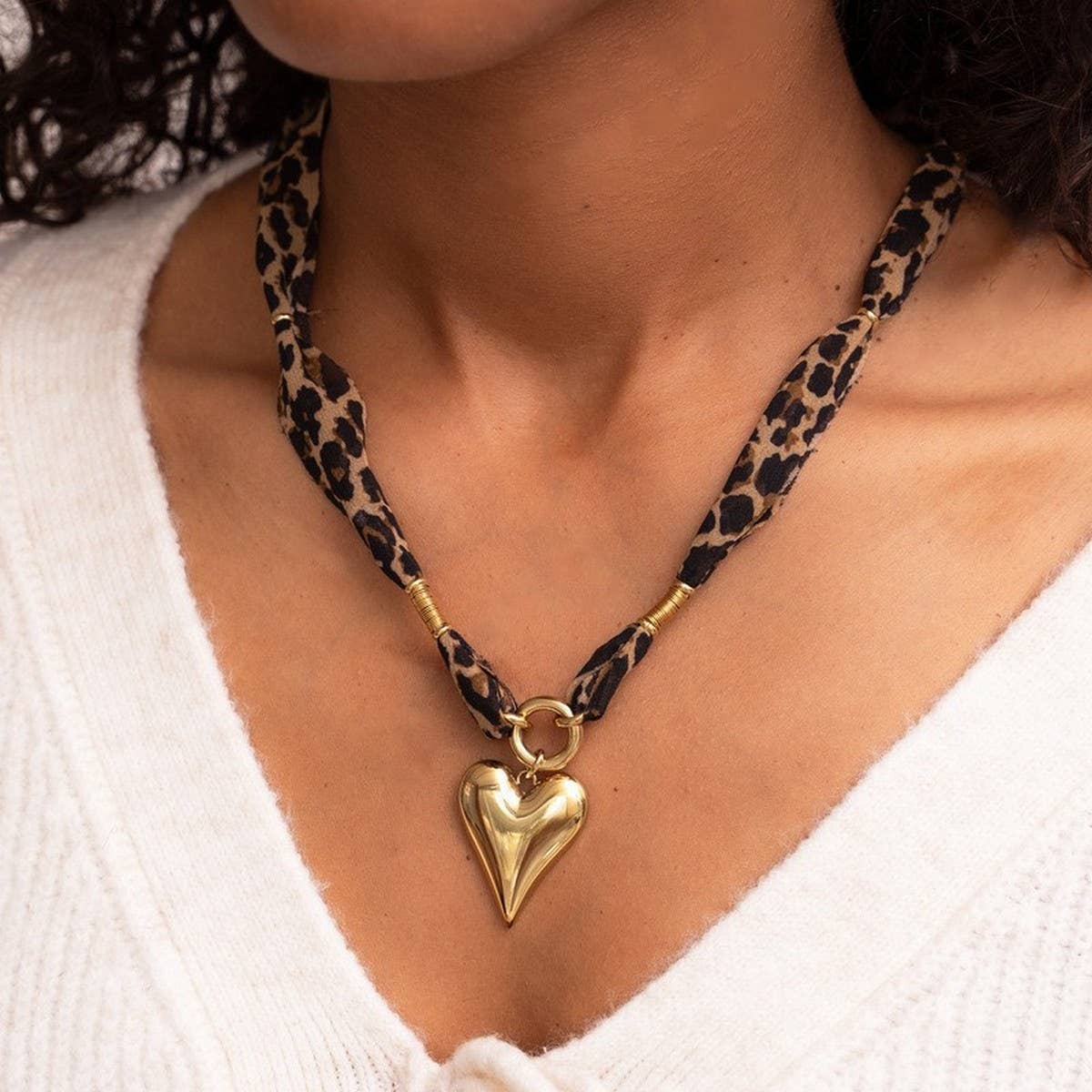 Leopard print heart stainless steel necklace_CWMM5705