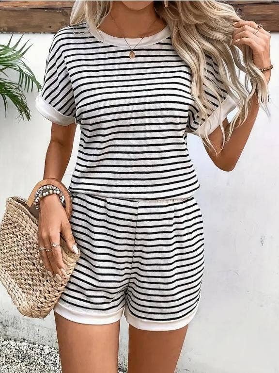 Striped T-shirt & Shorts 2 Piece Set Loungewear Set