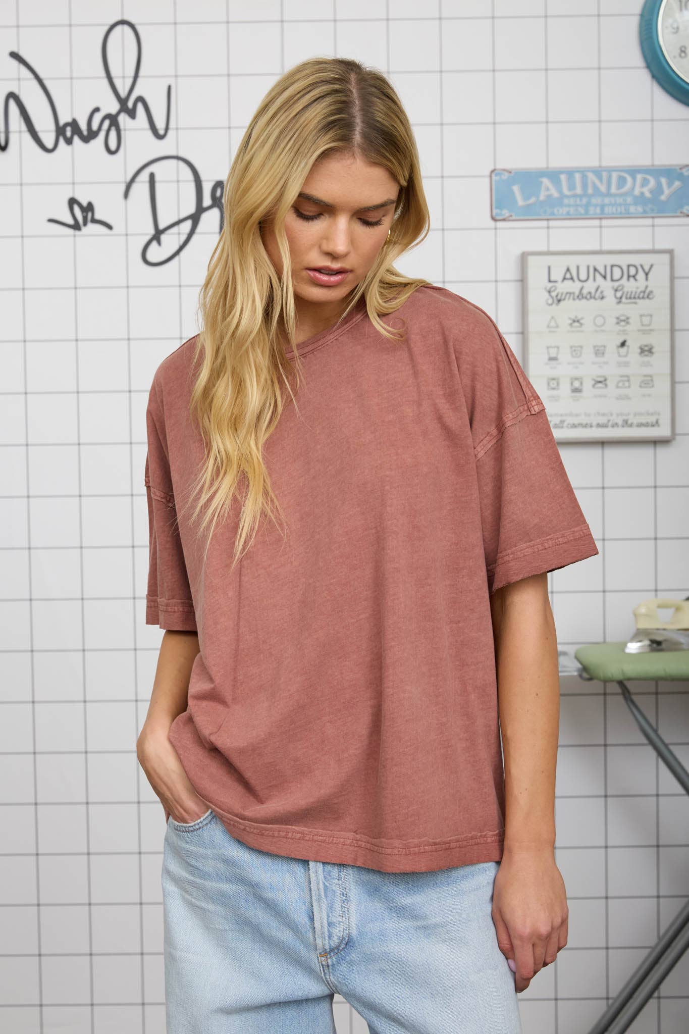 WASHED EXPOSED SEAM RELAXED KNIT T-SHIRT