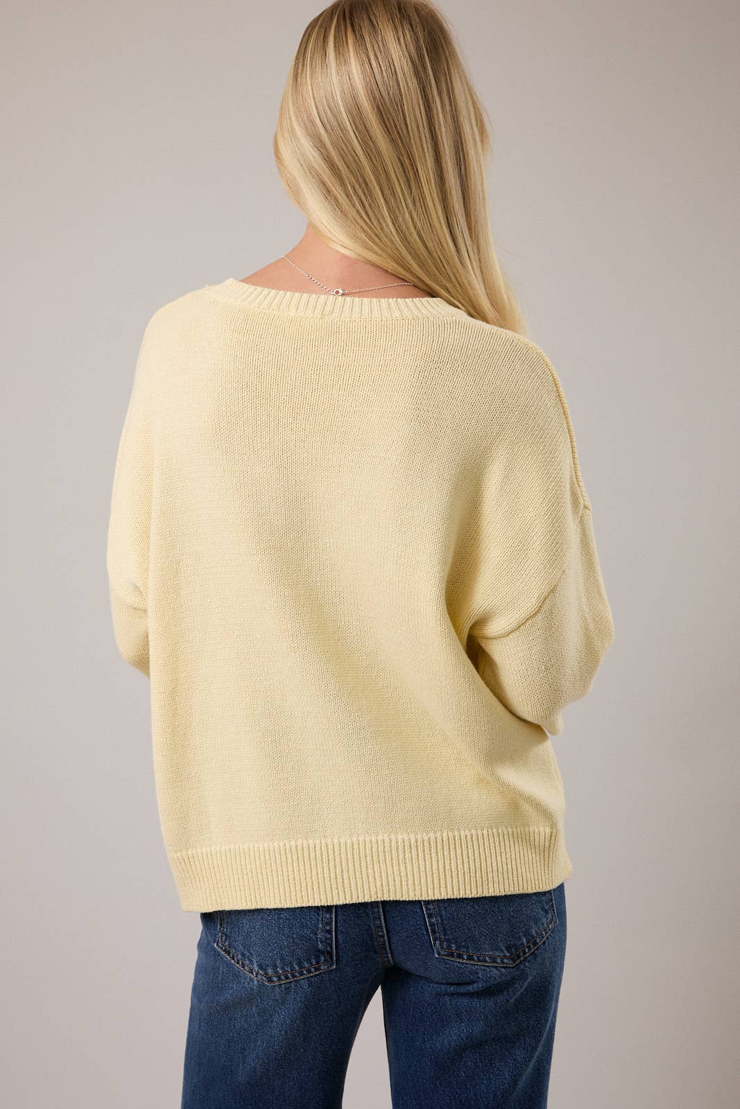 ROUND NECK 3 SARDINES SWEATER TOP