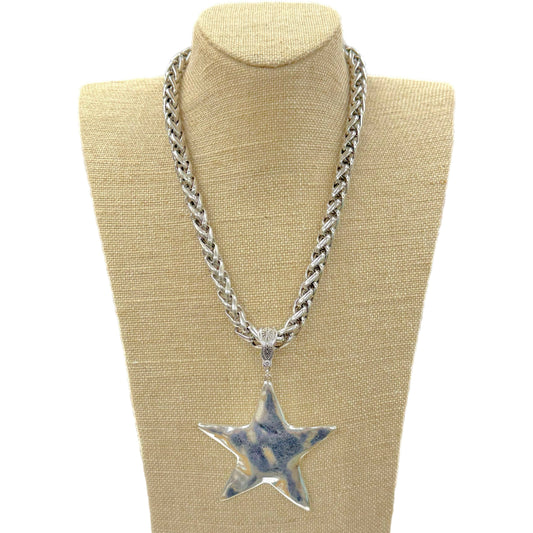 Silver Hammered Star Pendant on Chain Neclace