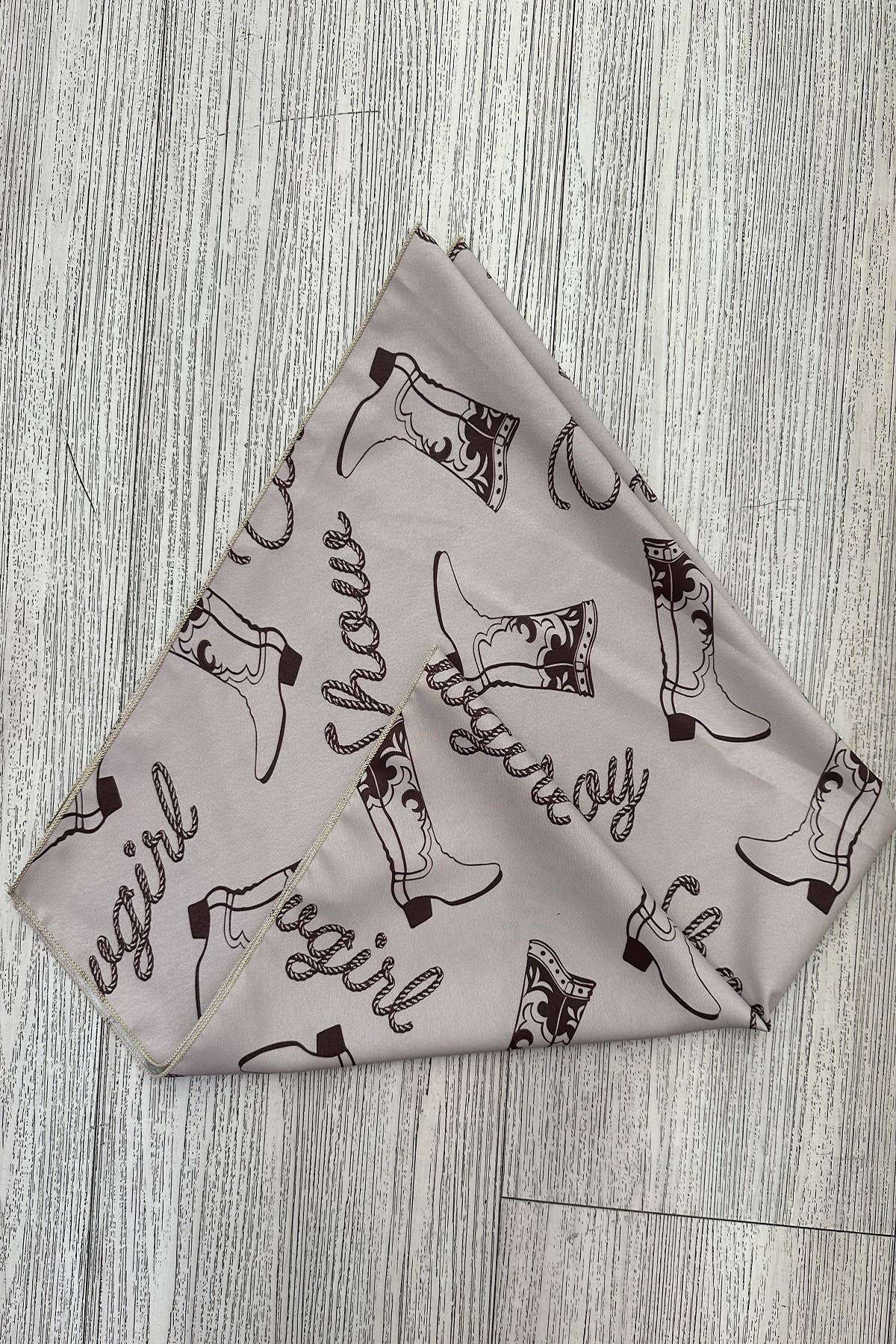 SC-6157-Norma Cowboy Show Print Scarf