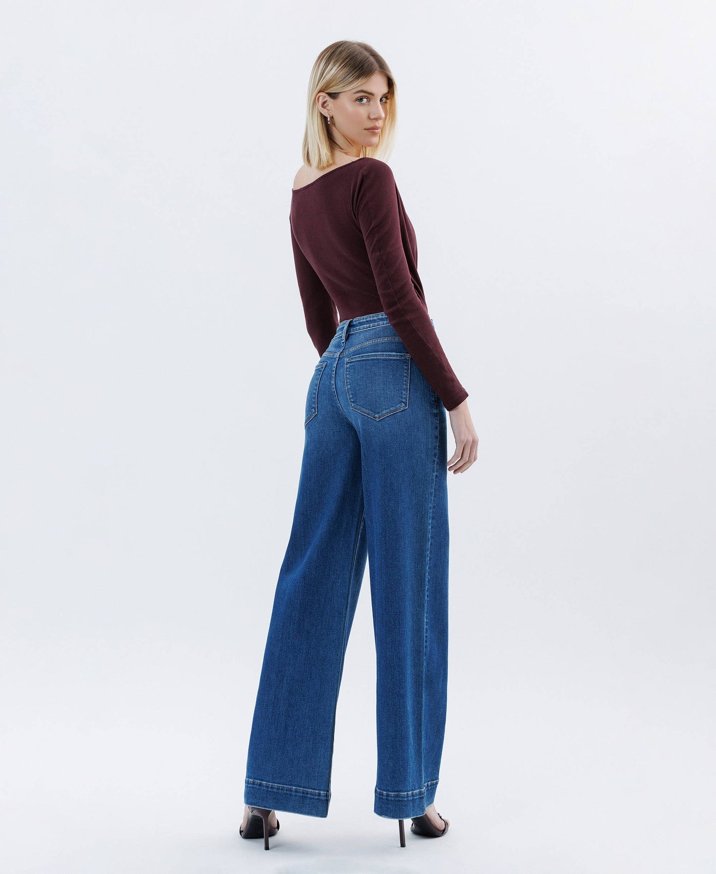 HIGH RISE TROUSER HEM EXTREME WIDE LEG JEANS F6014