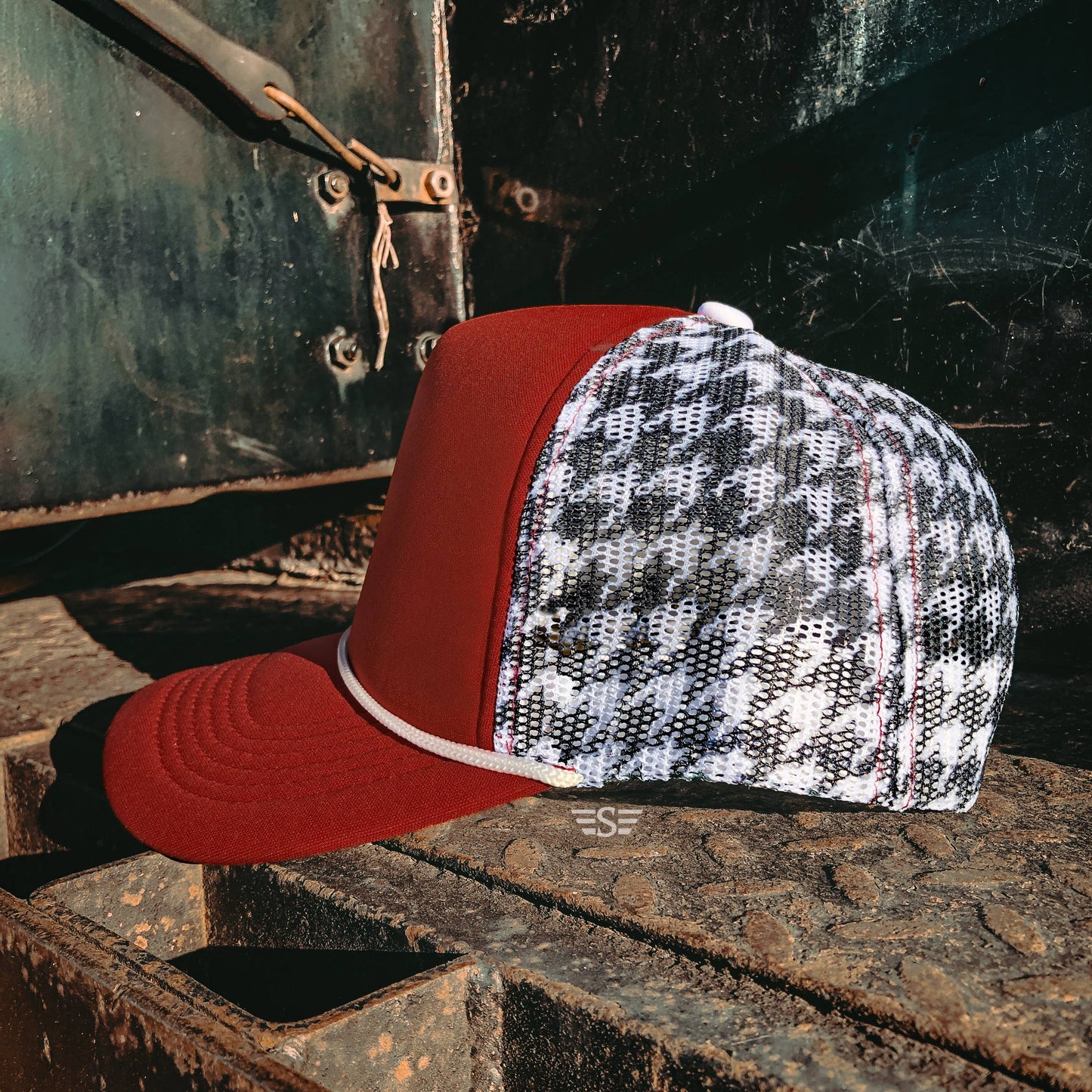 Houndstooth Mesh Back Cap