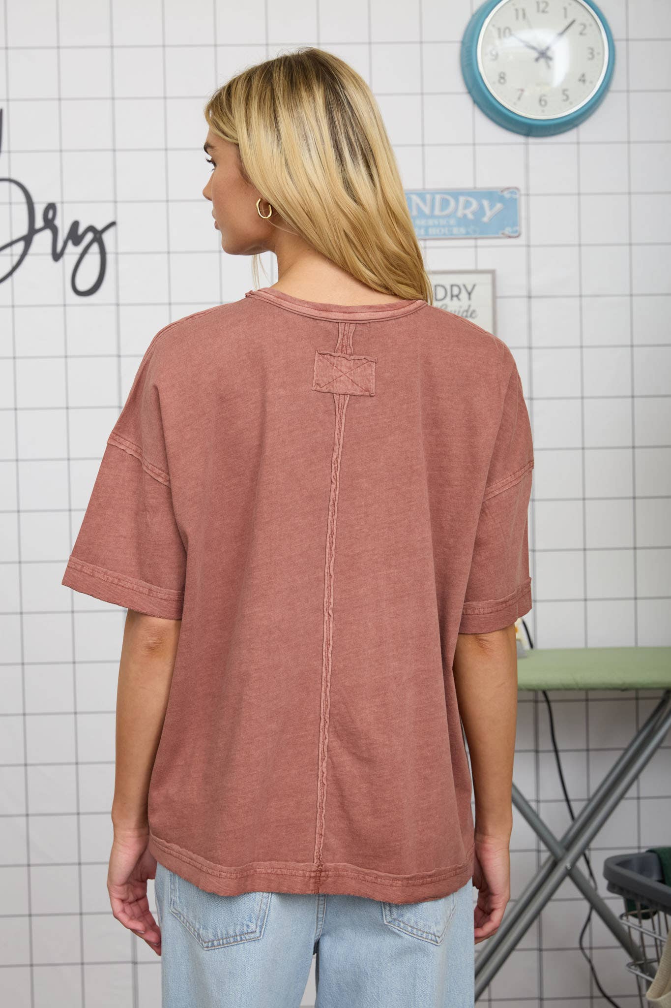 WASHED EXPOSED SEAM RELAXED KNIT T-SHIRT