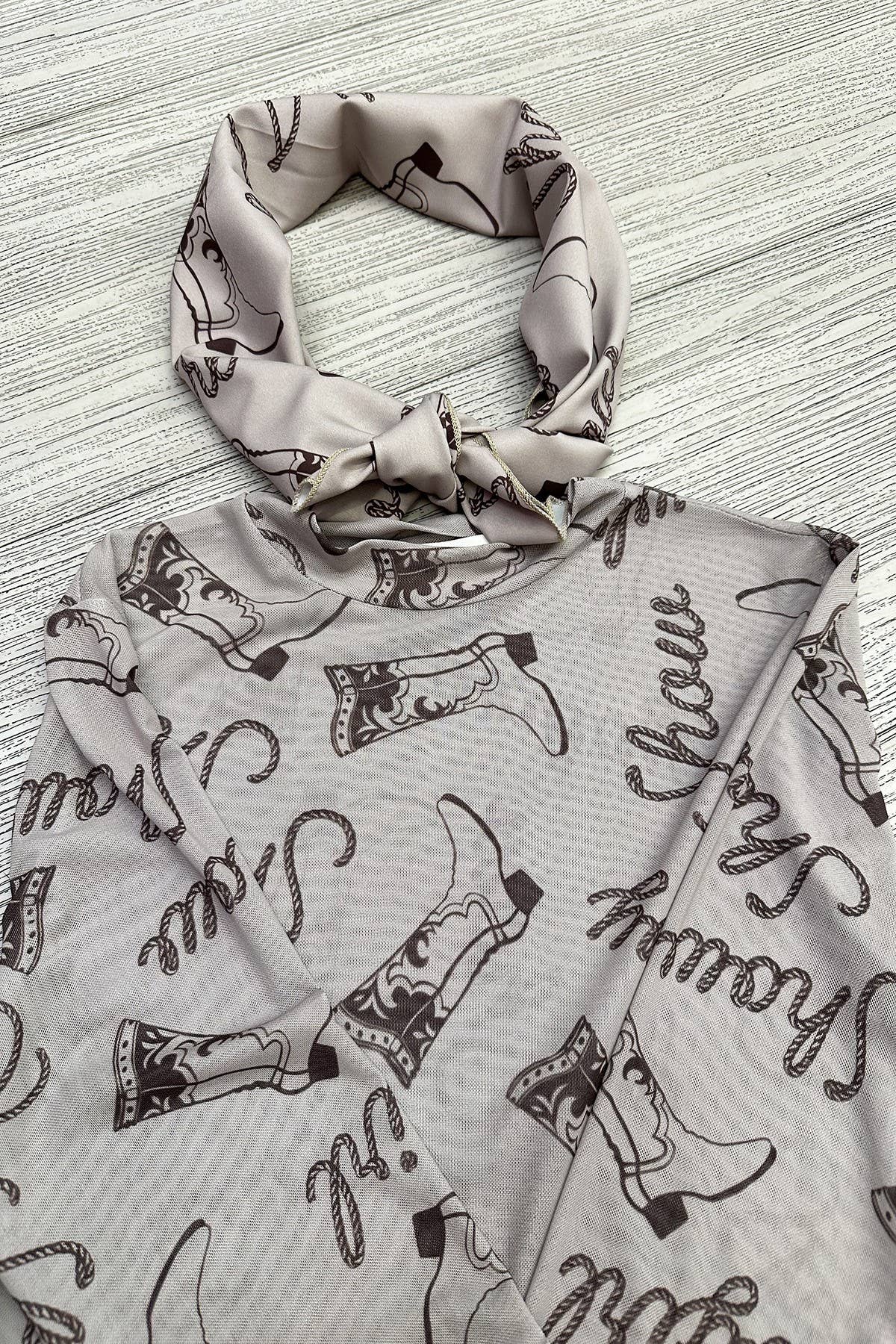 SC-6157-Norma Cowboy Show Print Scarf